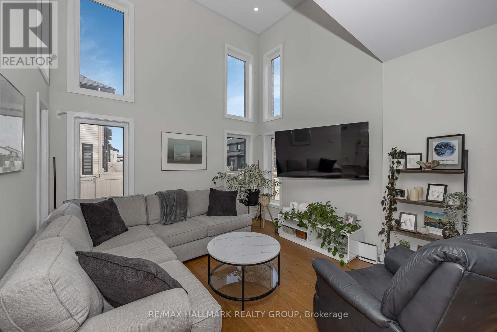 208 BIG DIPPER STREET E, Ottawa. Luxury613. By Peter Sagos - Image 17