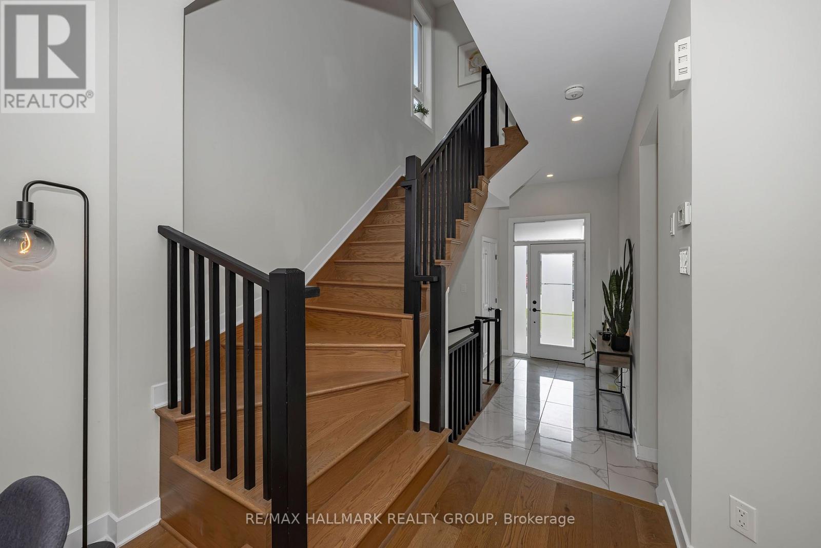 208 BIG DIPPER STREET E, Ottawa. Luxury613. By Peter Sagos - Image 19