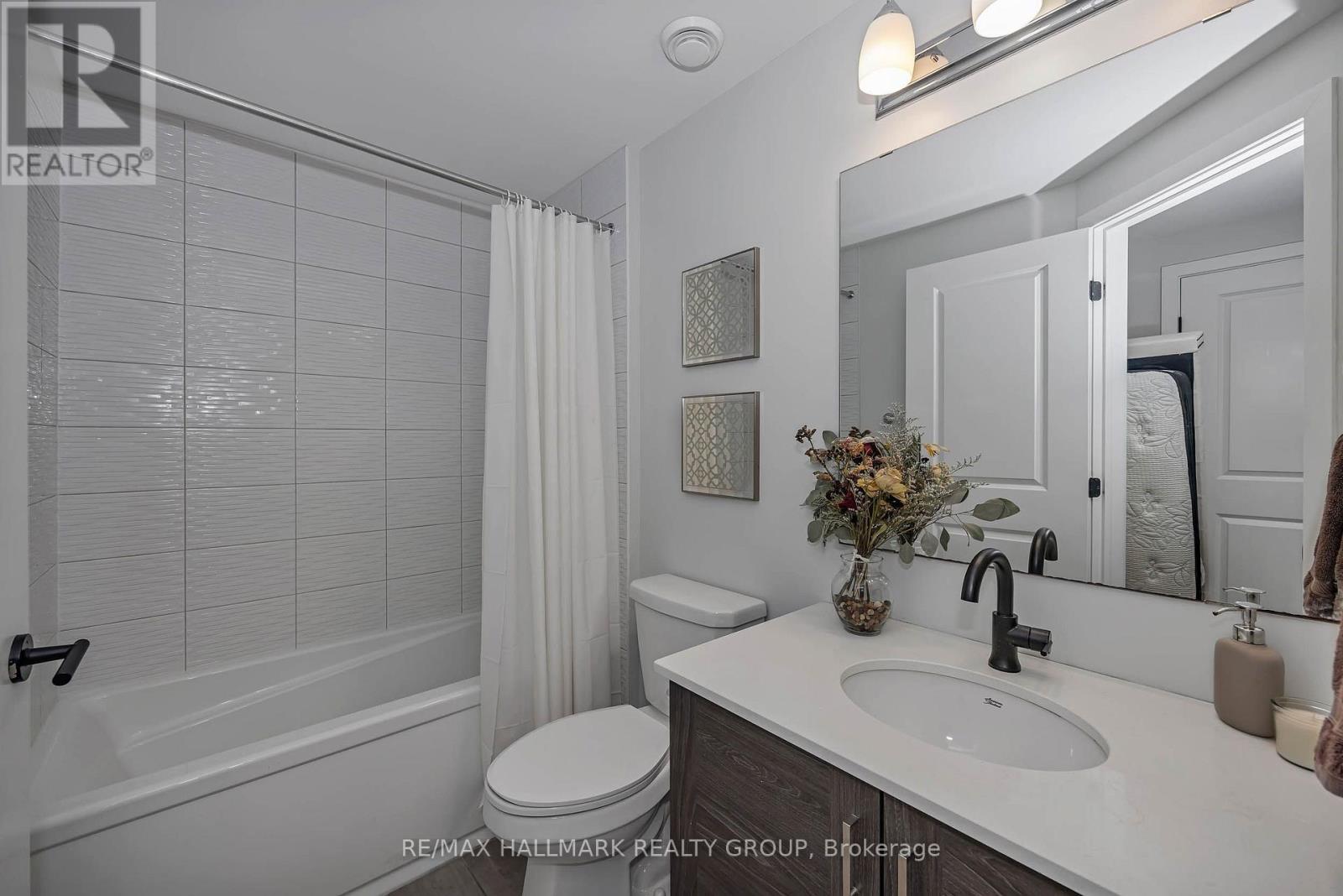 208 BIG DIPPER STREET E, Ottawa. Luxury613. By Peter Sagos - Image 35