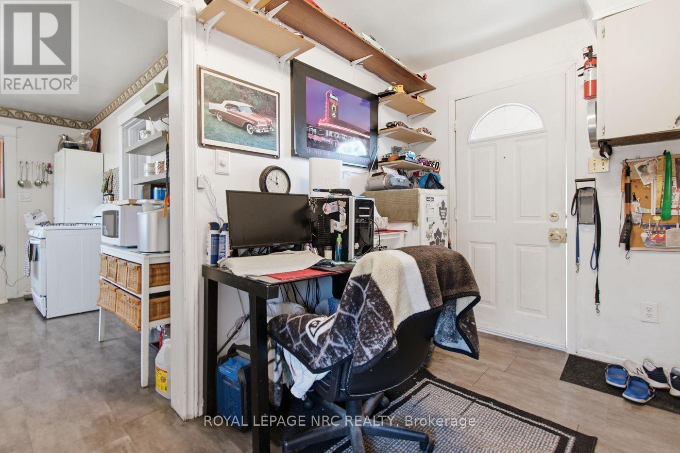 267 KILLALY STREET E - 17