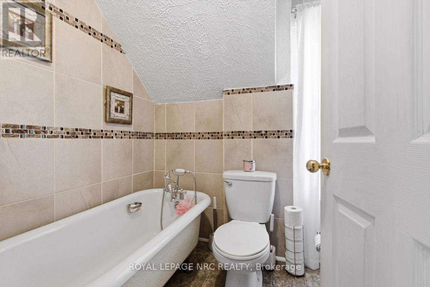 267 KILLALY STREET E - 24