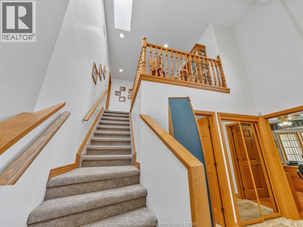 130 Pheasant Run DRIVE - 17