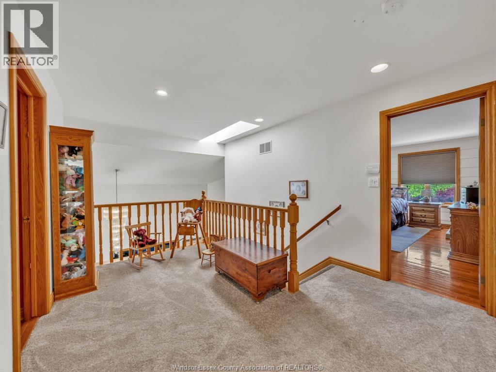 130 Pheasant Run DRIVE - 18