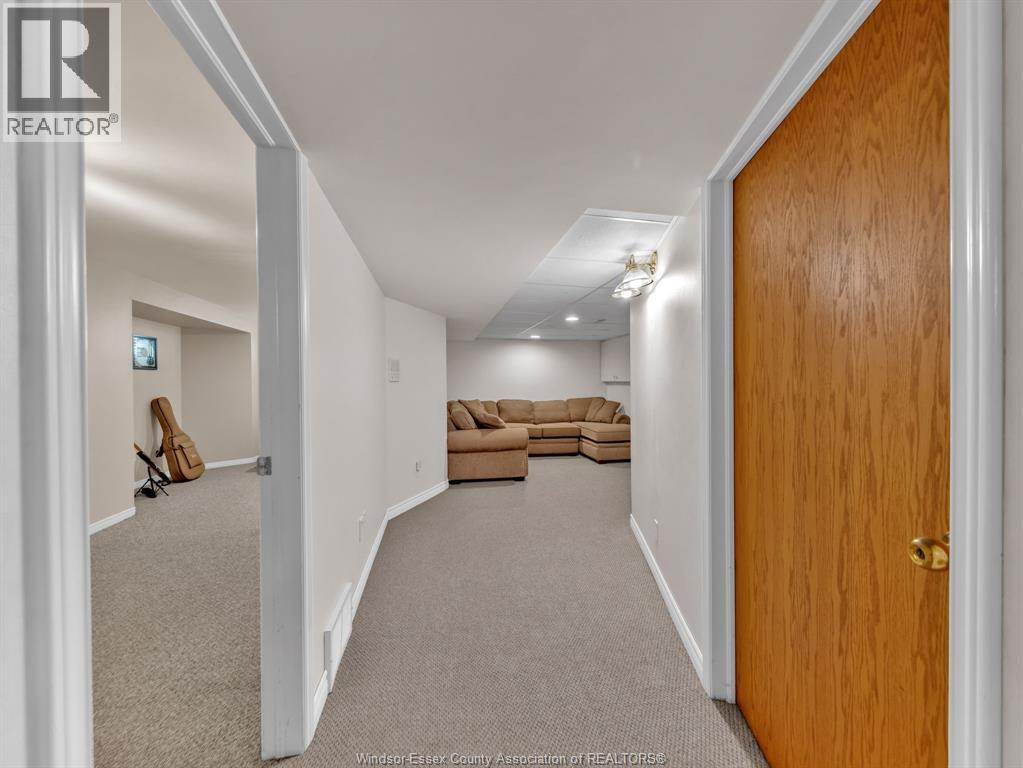 130 Pheasant Run DRIVE - 35