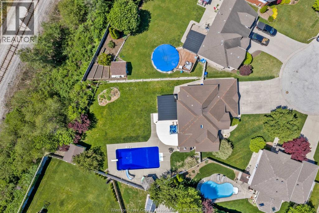 130 Pheasant Run DRIVE - 47