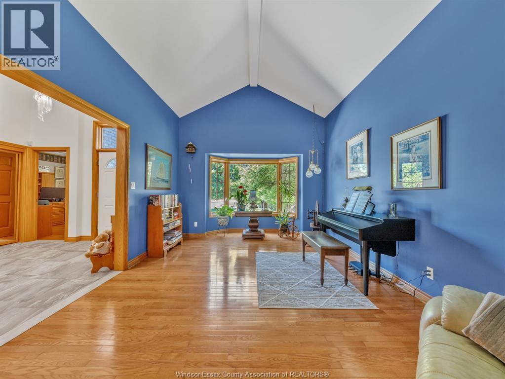130 Pheasant Run DRIVE - 6