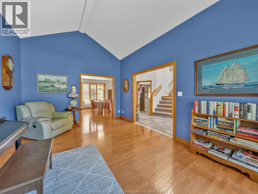 130 Pheasant Run DRIVE - 7