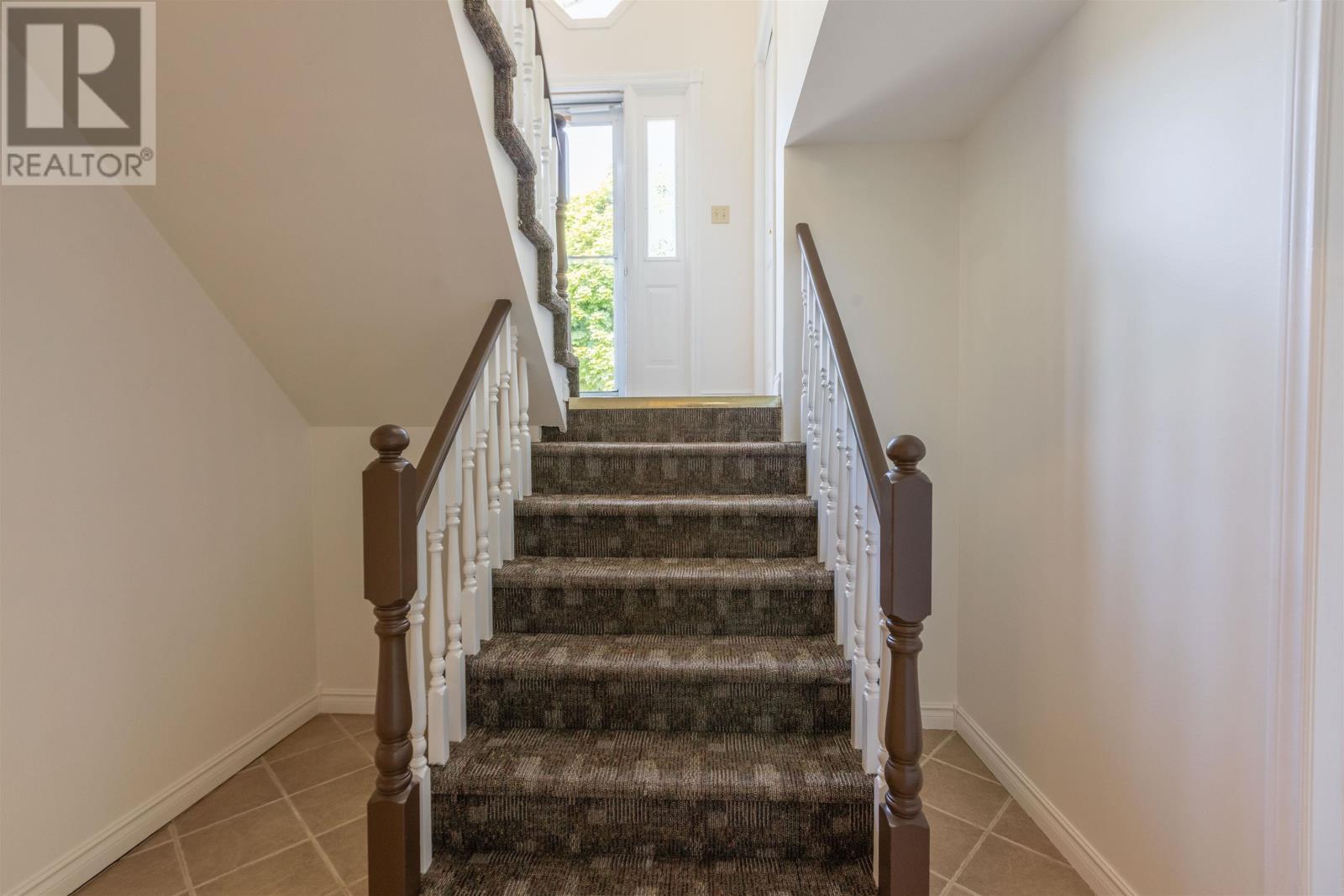 124 Westridge Crescent - 14