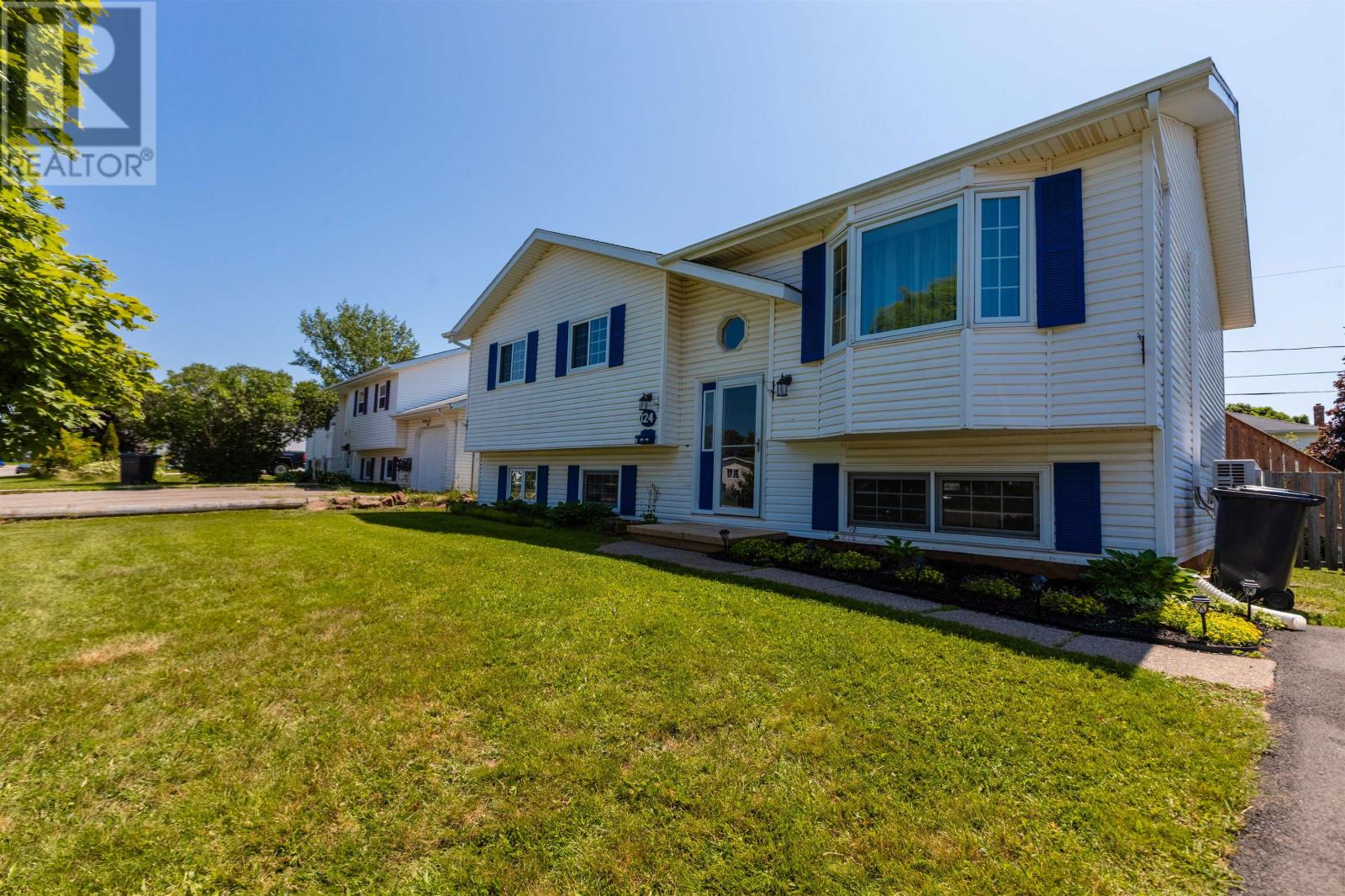 124 Westridge Crescent - 4