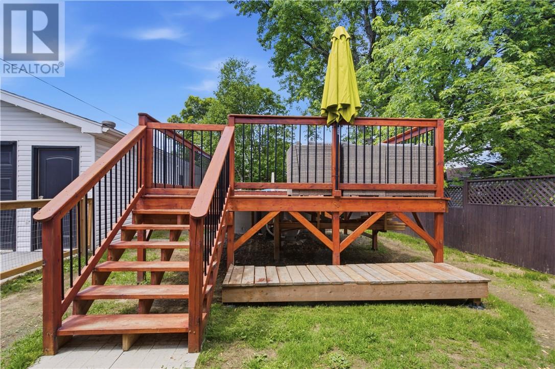 3135 Louis Street - 26