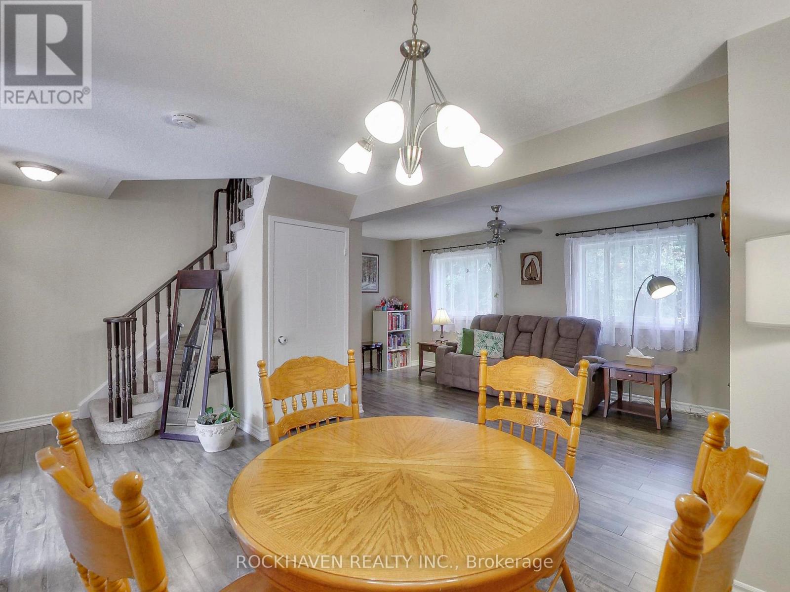 32 MAPLE AVENUE - 14
