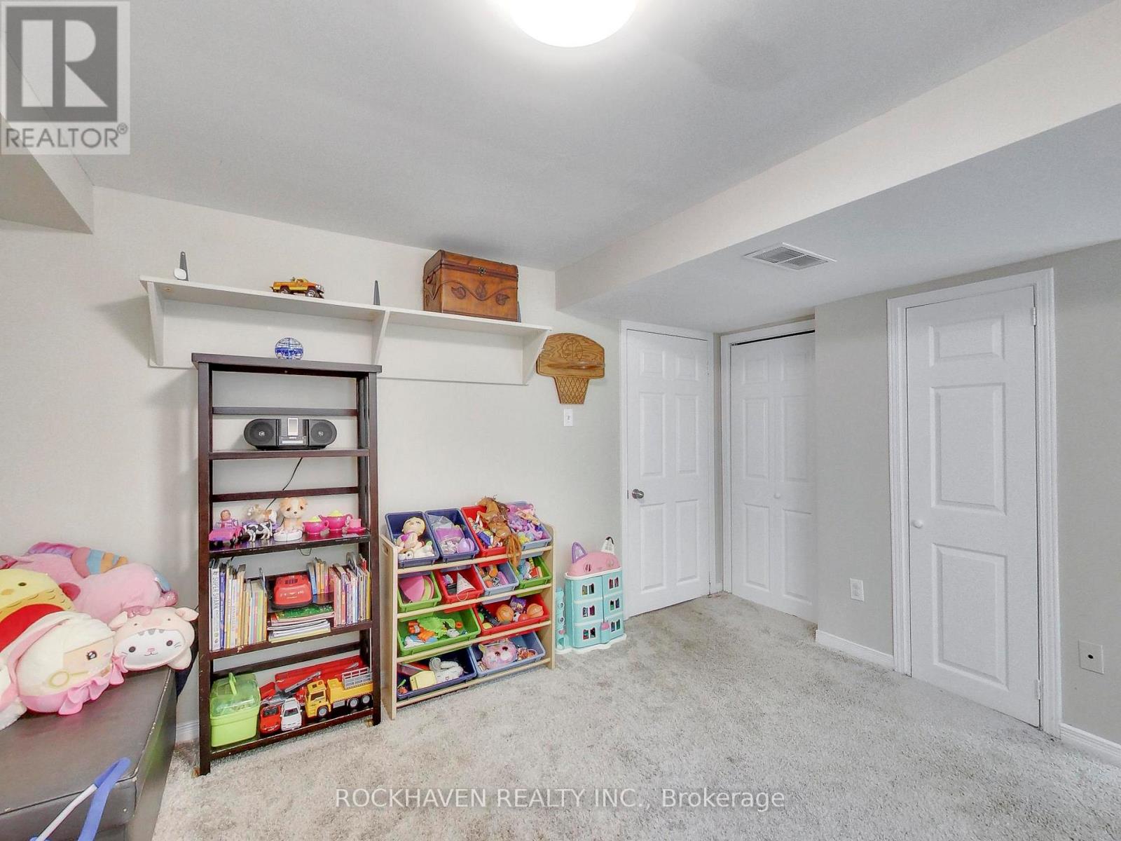 32 MAPLE AVENUE - 38