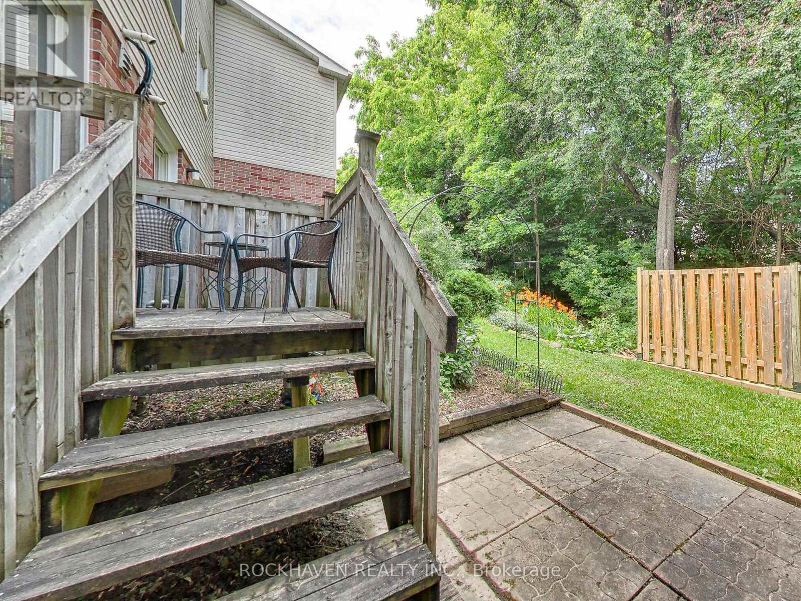 32 MAPLE AVENUE - 41