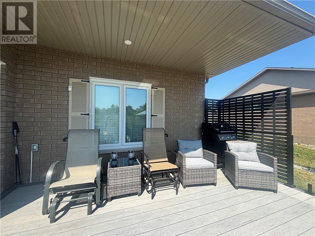 2512 Parkview Drive Unit# E16 - 29