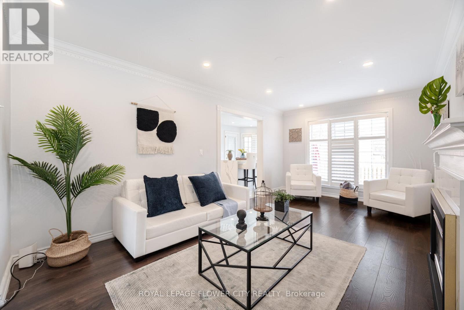47 BURGBY AVENUE - 19
