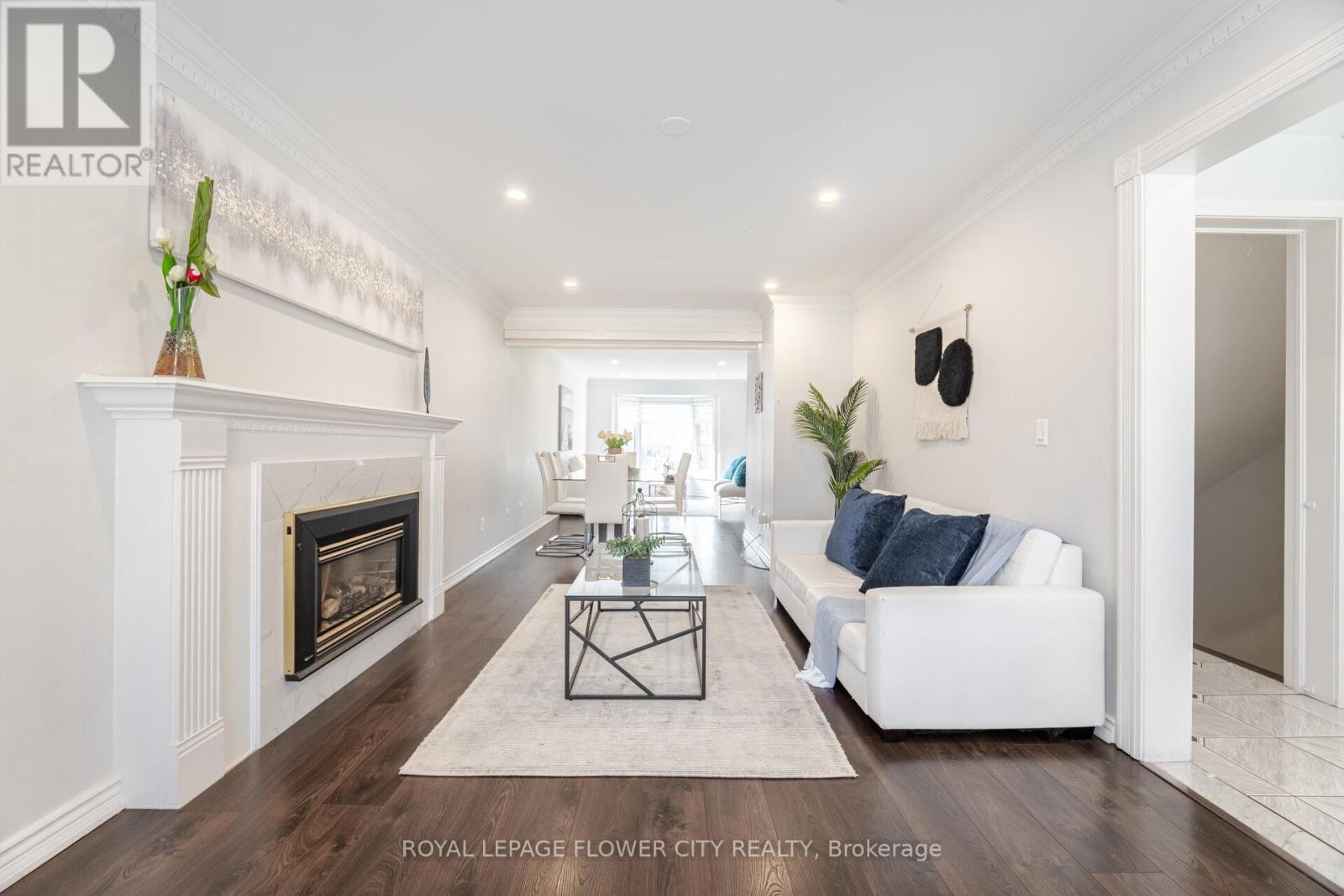 47 BURGBY AVENUE - 21