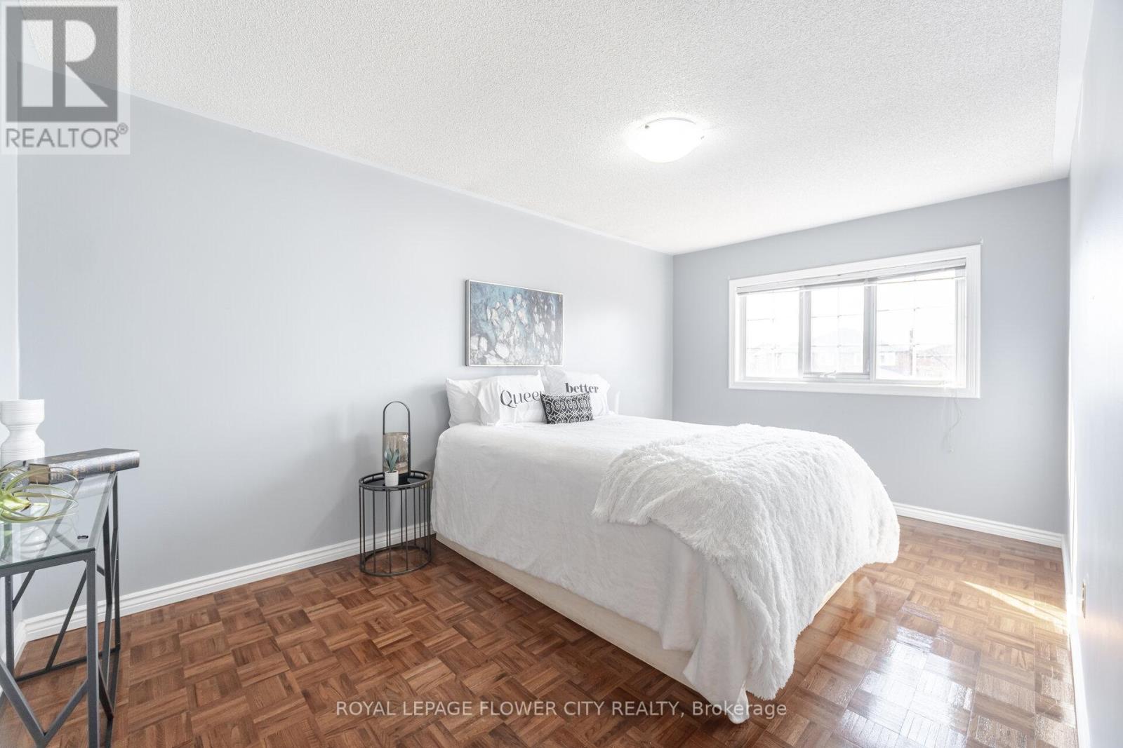 47 BURGBY AVENUE - 36