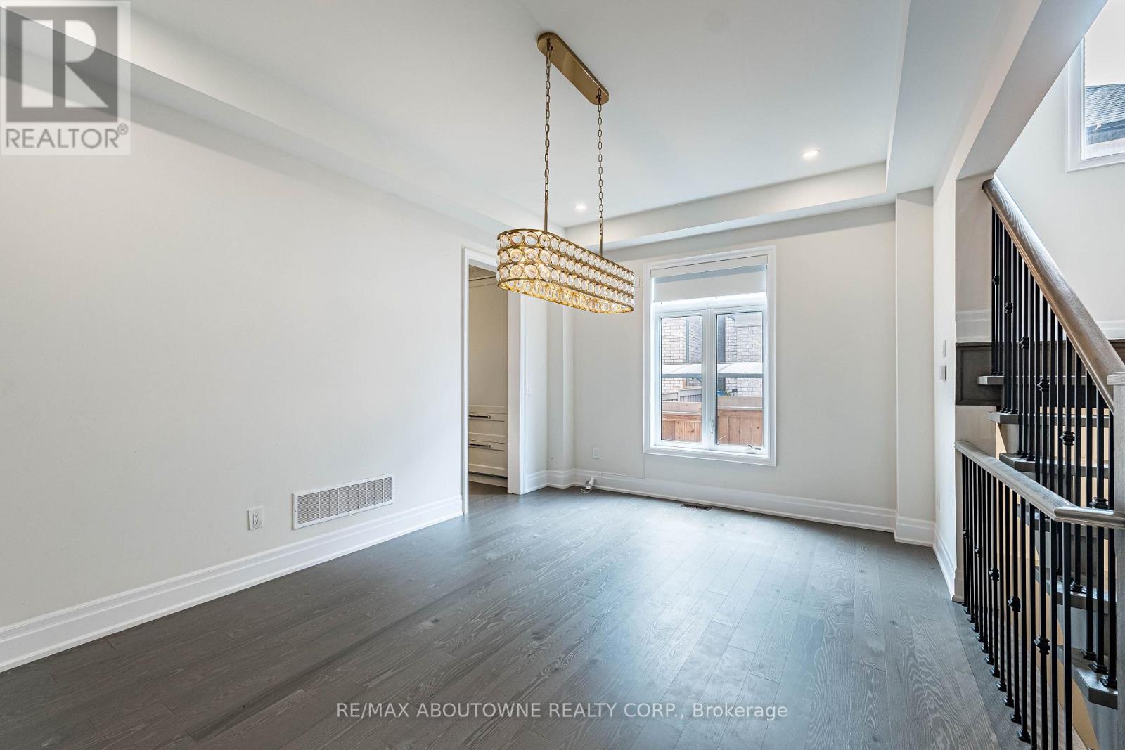 1217 IRONBRIDGE ROAD - 10