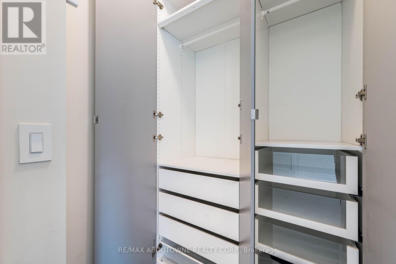 1217 IRONBRIDGE ROAD - 30