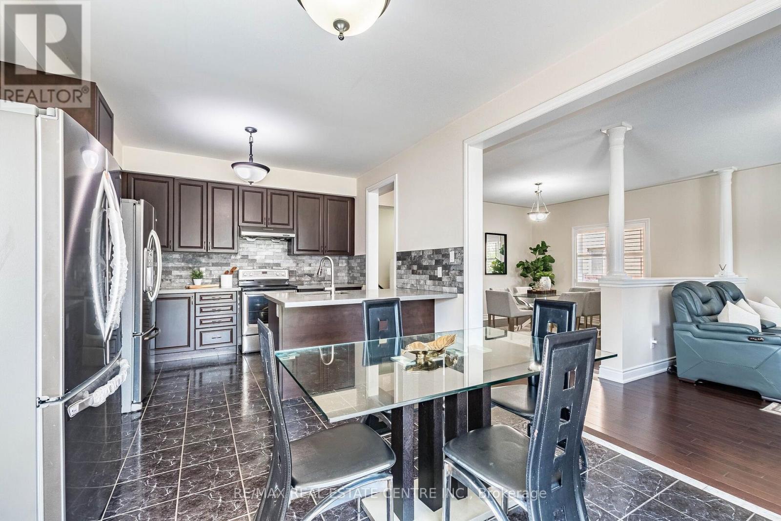 22 RED ASH COURT - 14