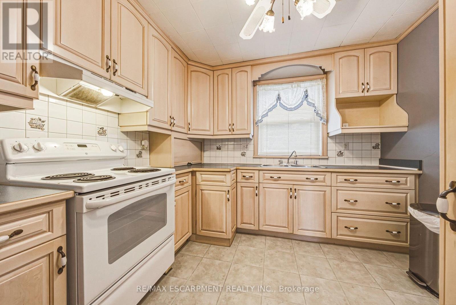 2345 GIBBON STREET - 11