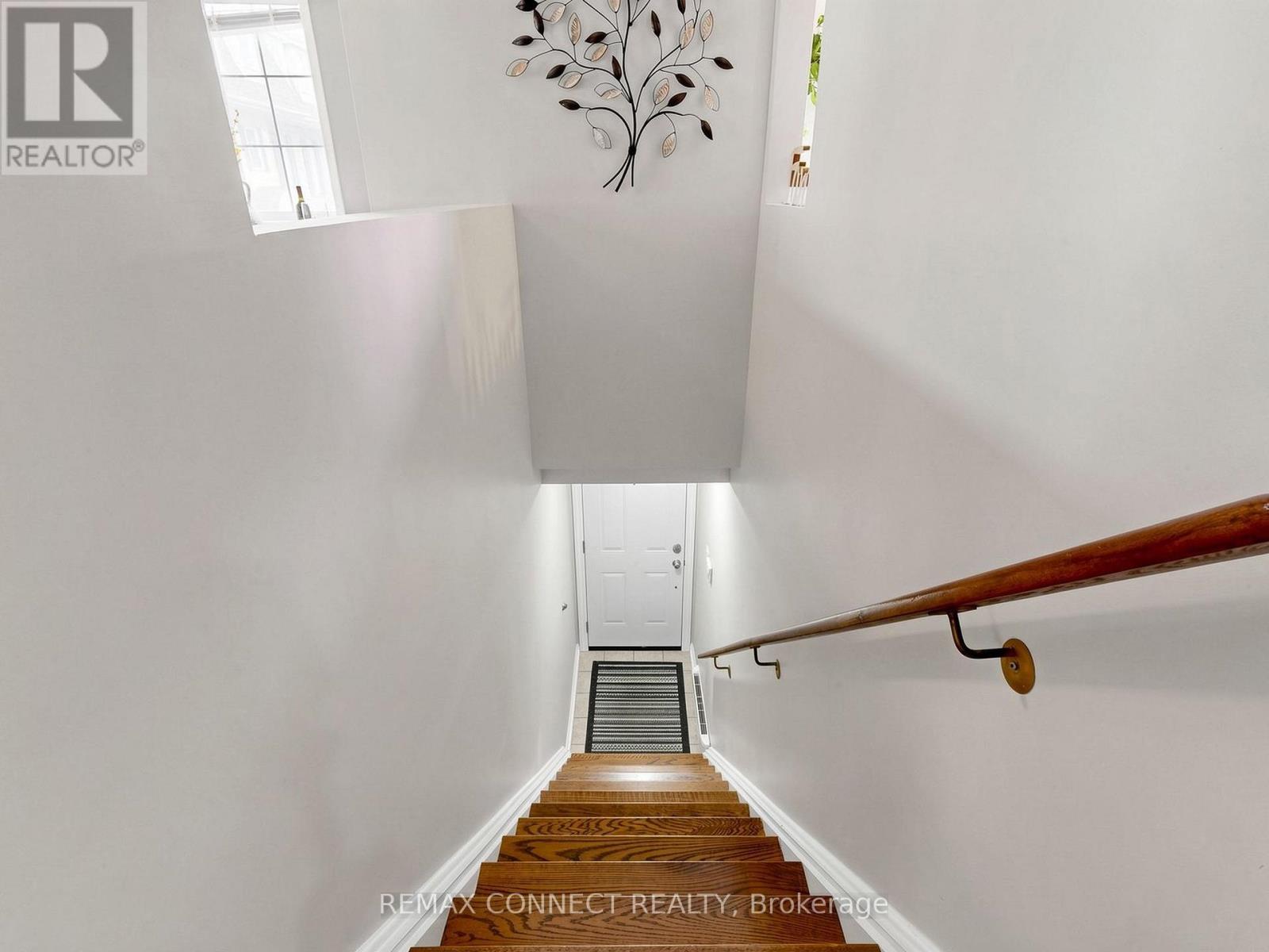 #304 58 SIDNEY BELSEY CRESCENT - 27