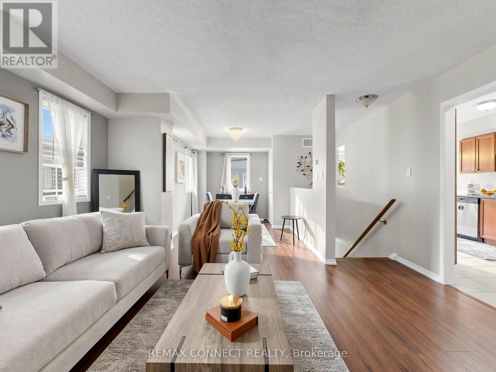 #304 58 SIDNEY BELSEY CRESCENT - 4