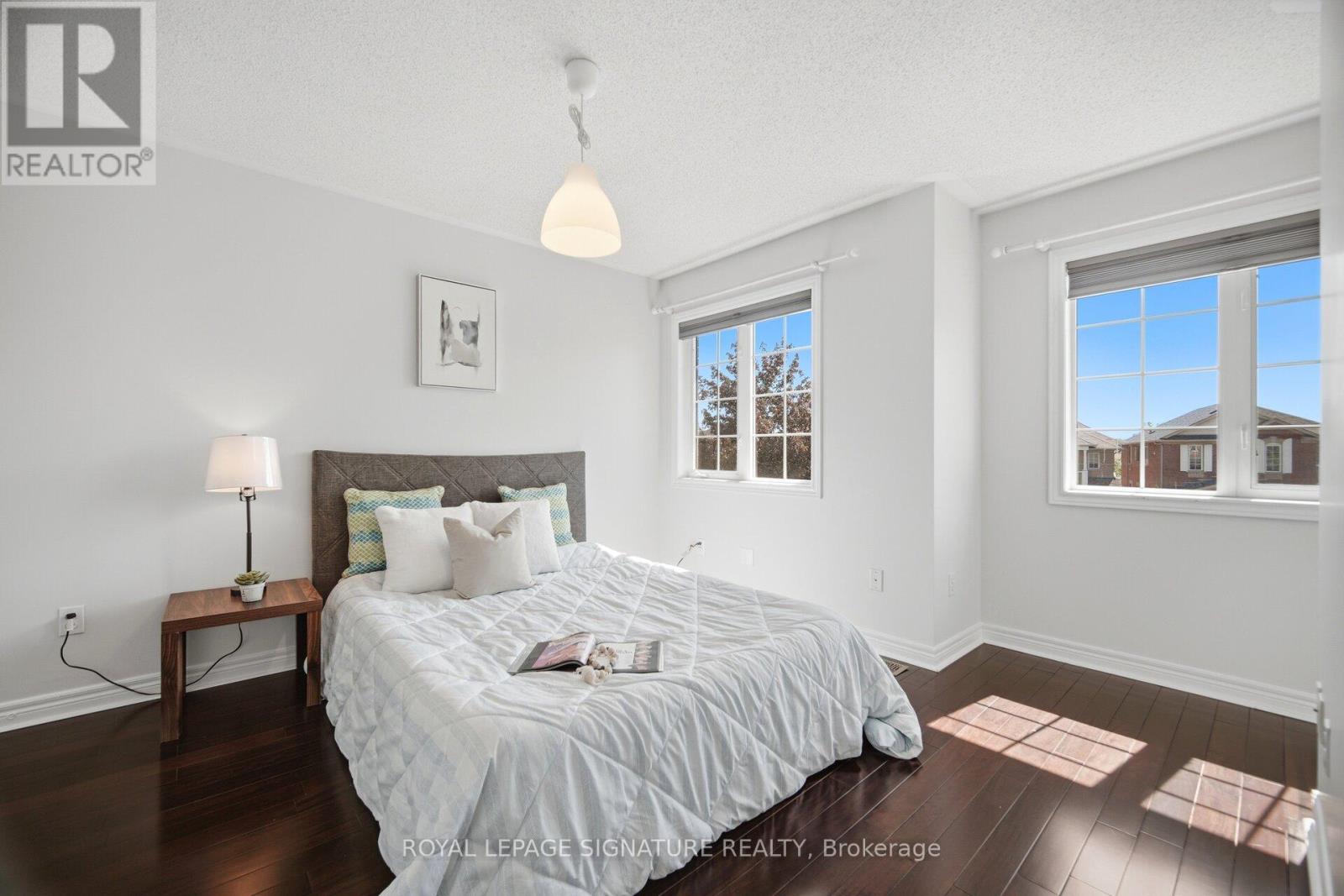 901 KNOTTY PINE GROVE - 27