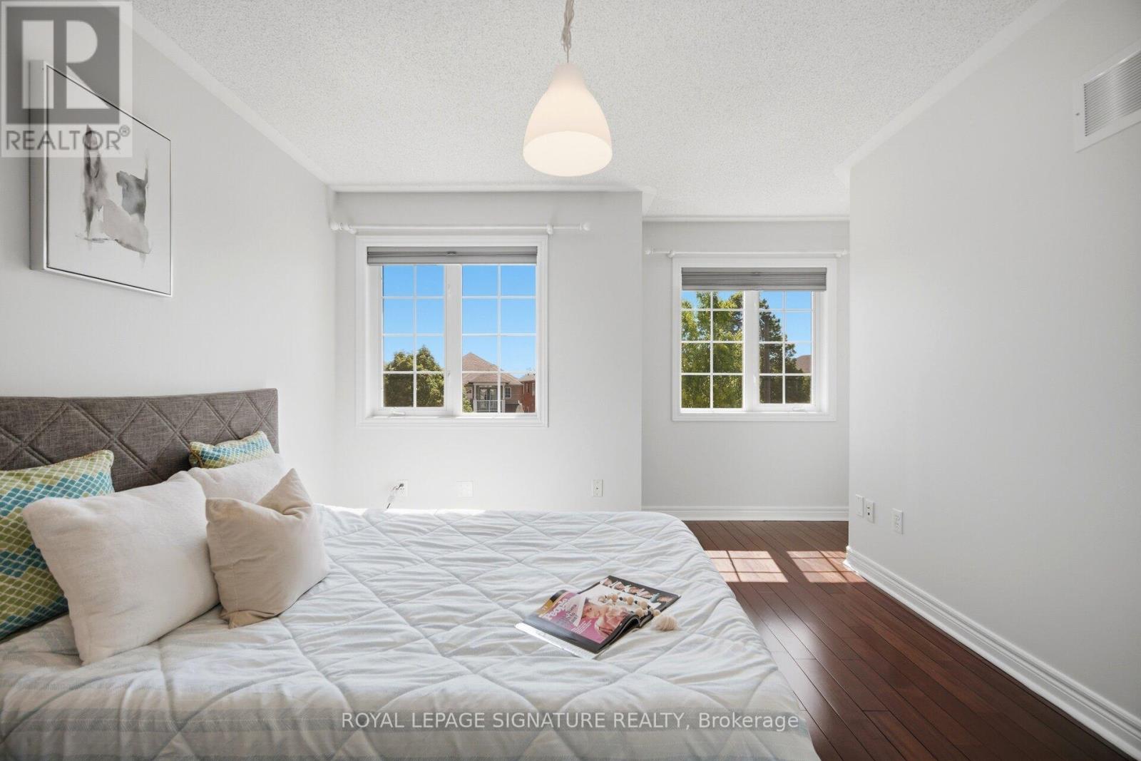 901 KNOTTY PINE GROVE - 28