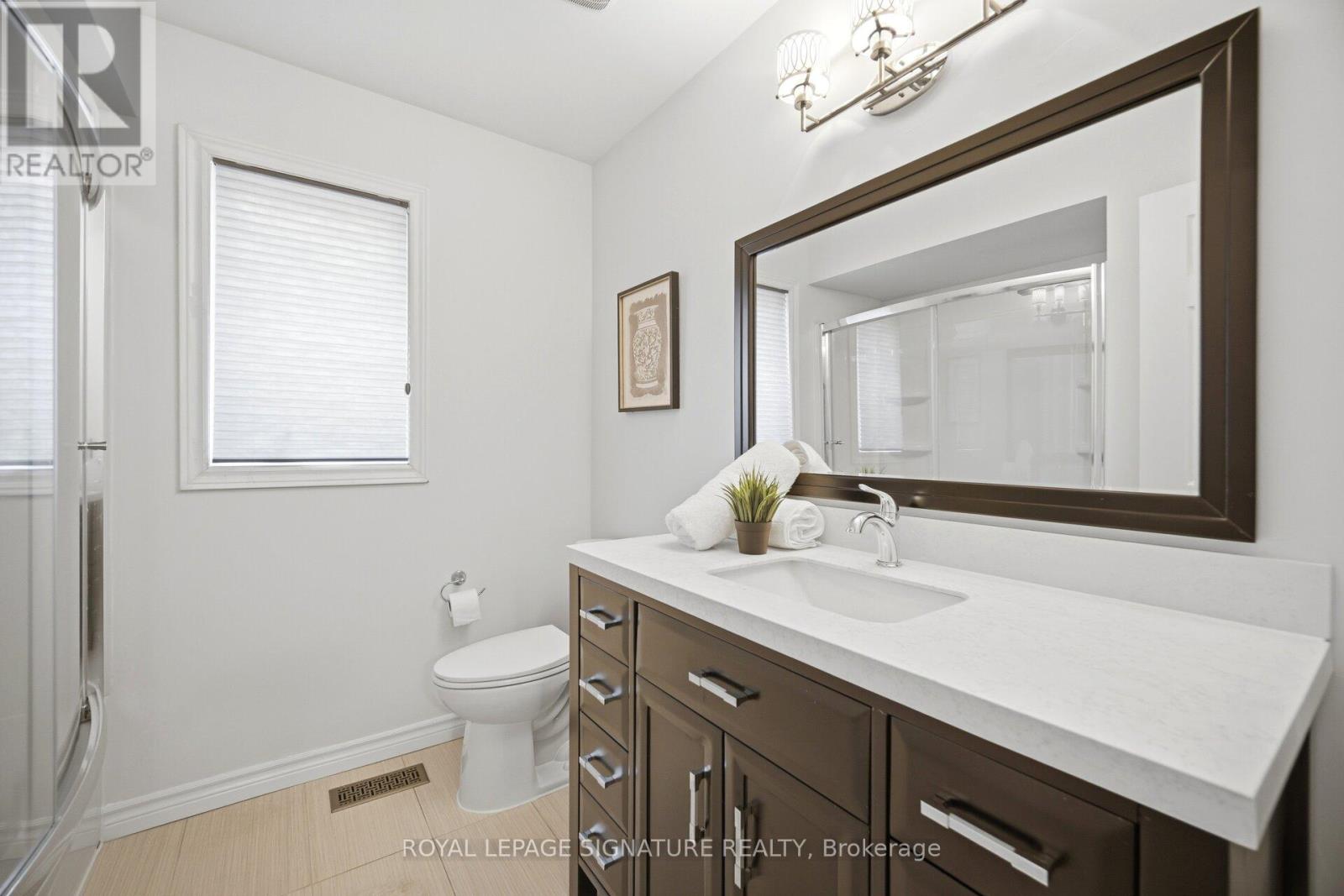 901 KNOTTY PINE GROVE - 33