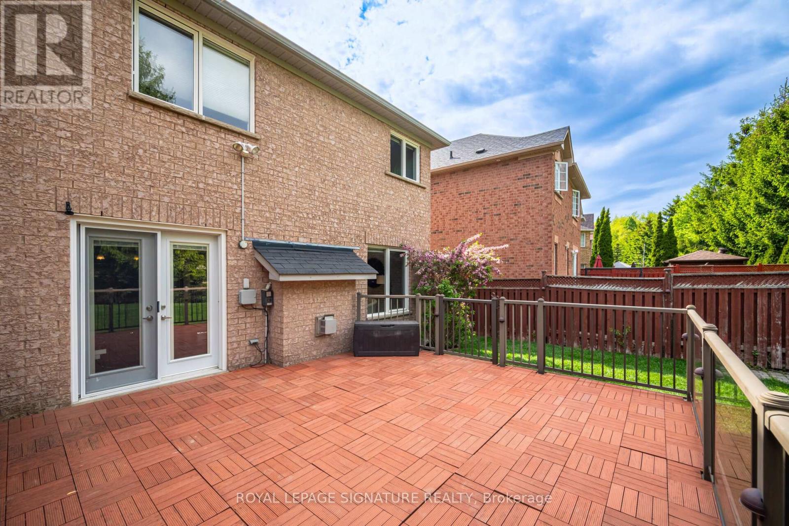 901 KNOTTY PINE GROVE - 47
