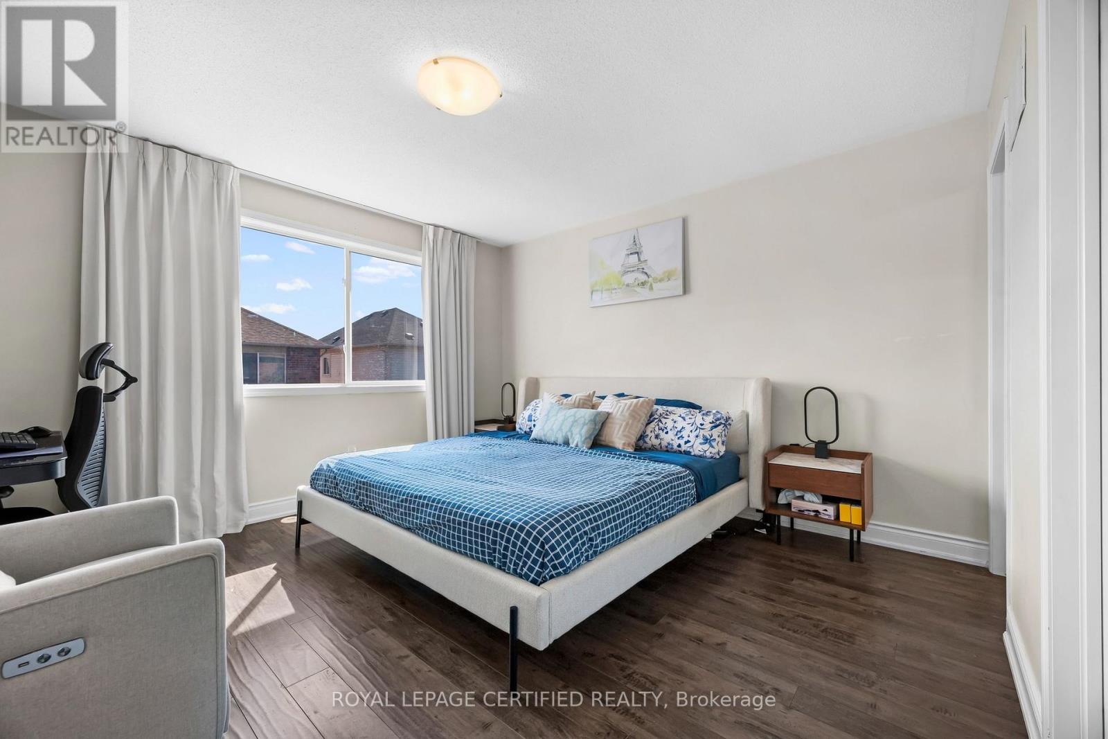938 BURROWS GATE - 17