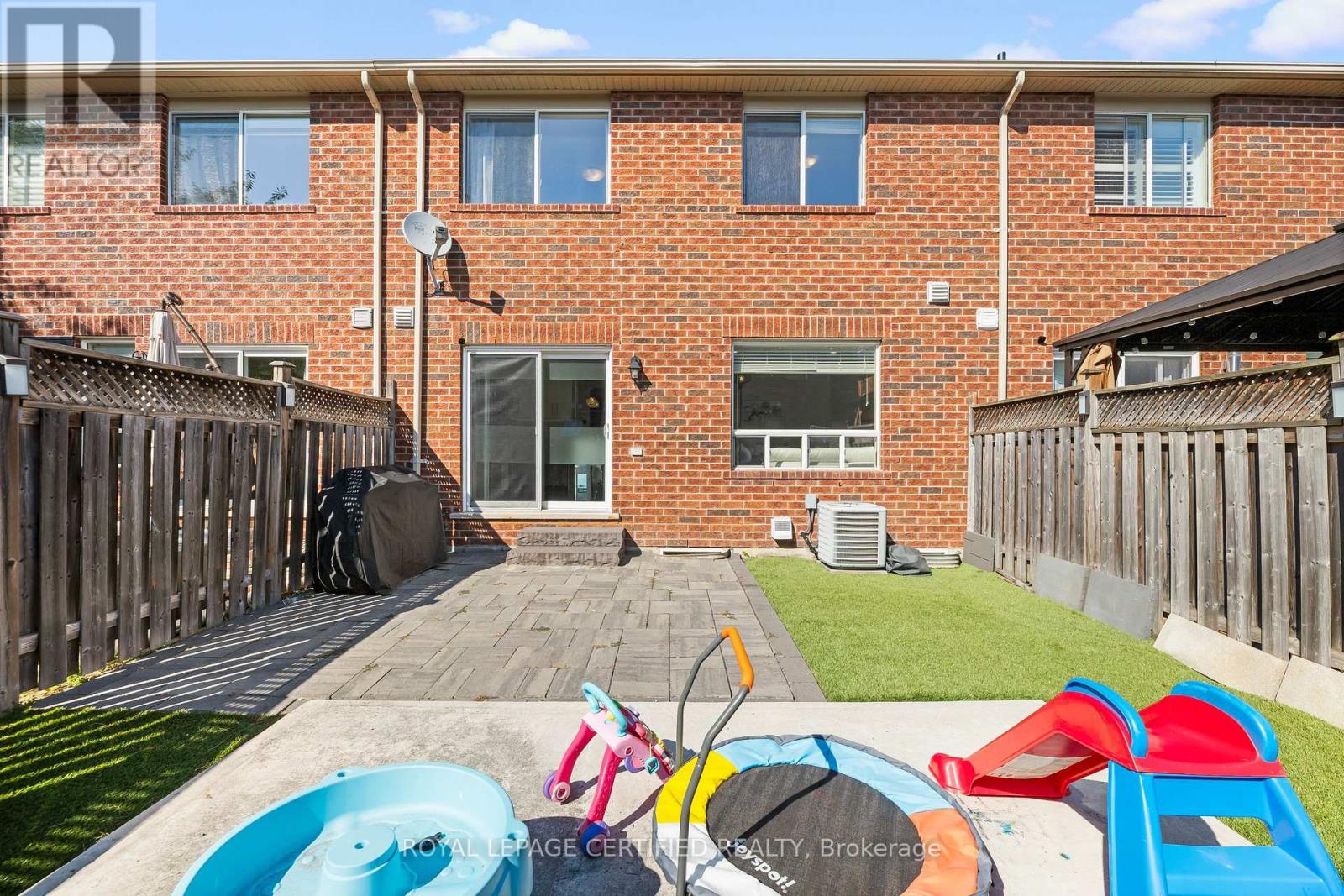 938 BURROWS GATE - 24