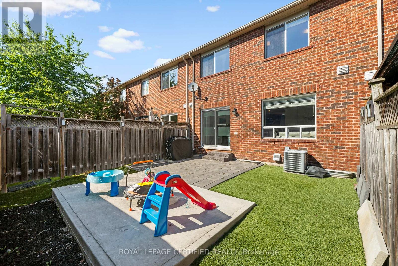 938 BURROWS GATE - 26