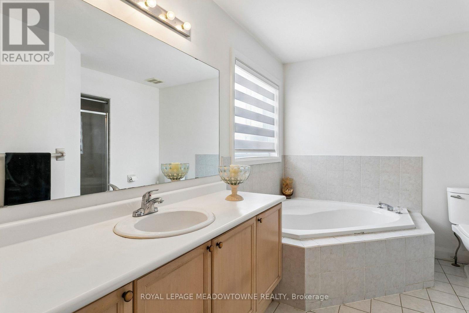 3893 BARLEY TRAIL - Image 40