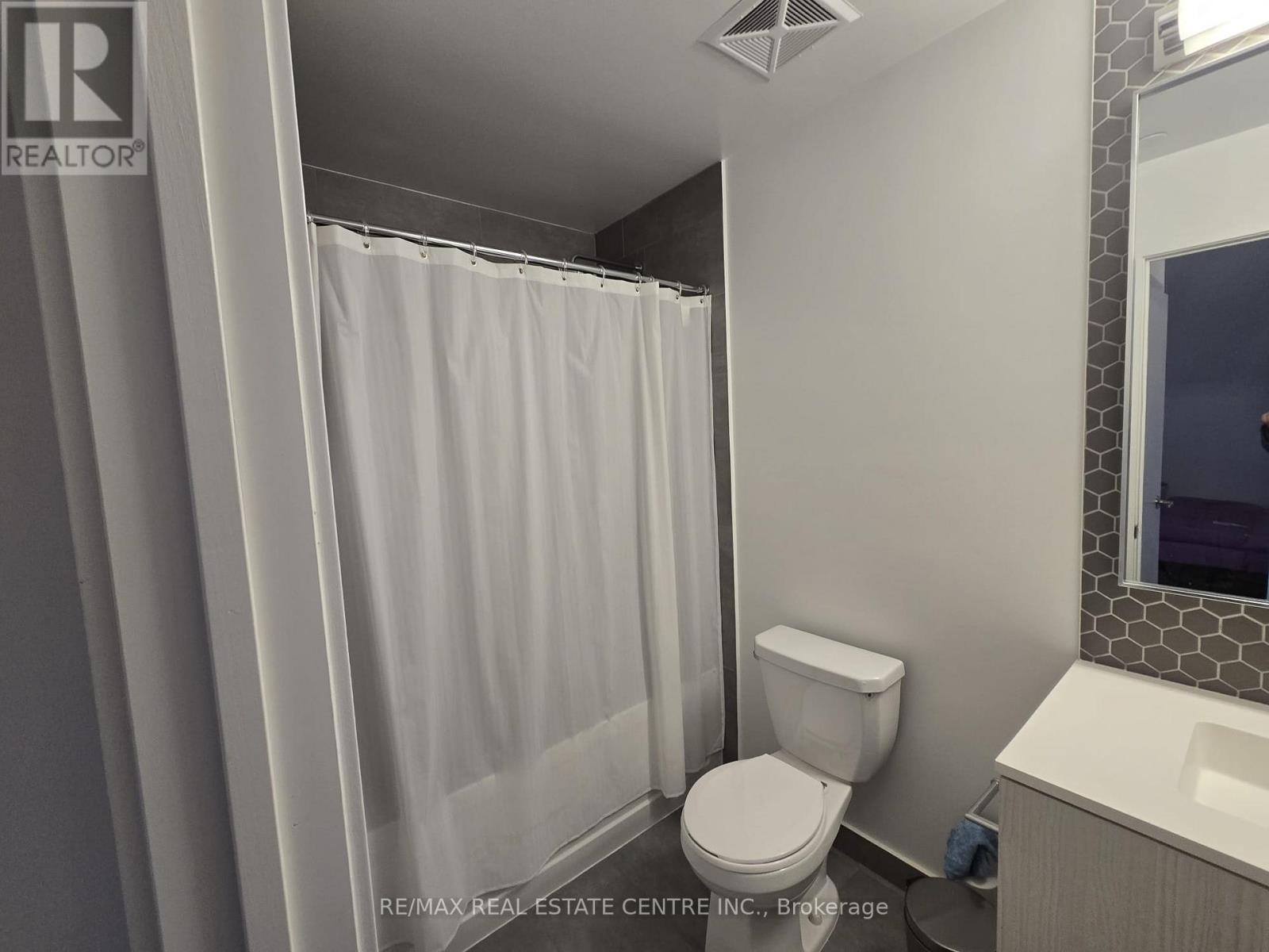 #403 2520 EGLINTON AVENUE W - 11