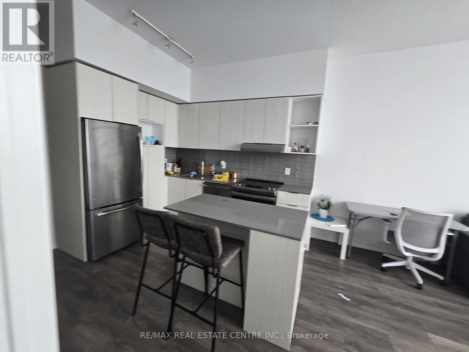 #403 2520 EGLINTON AVENUE W - 12
