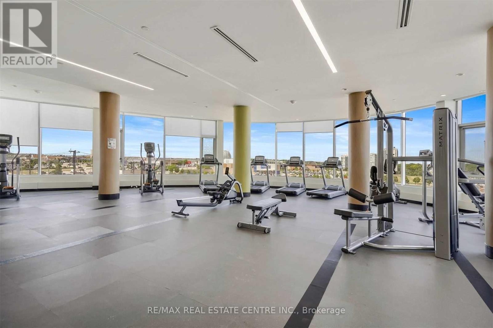 #403 2520 EGLINTON AVENUE W - 23