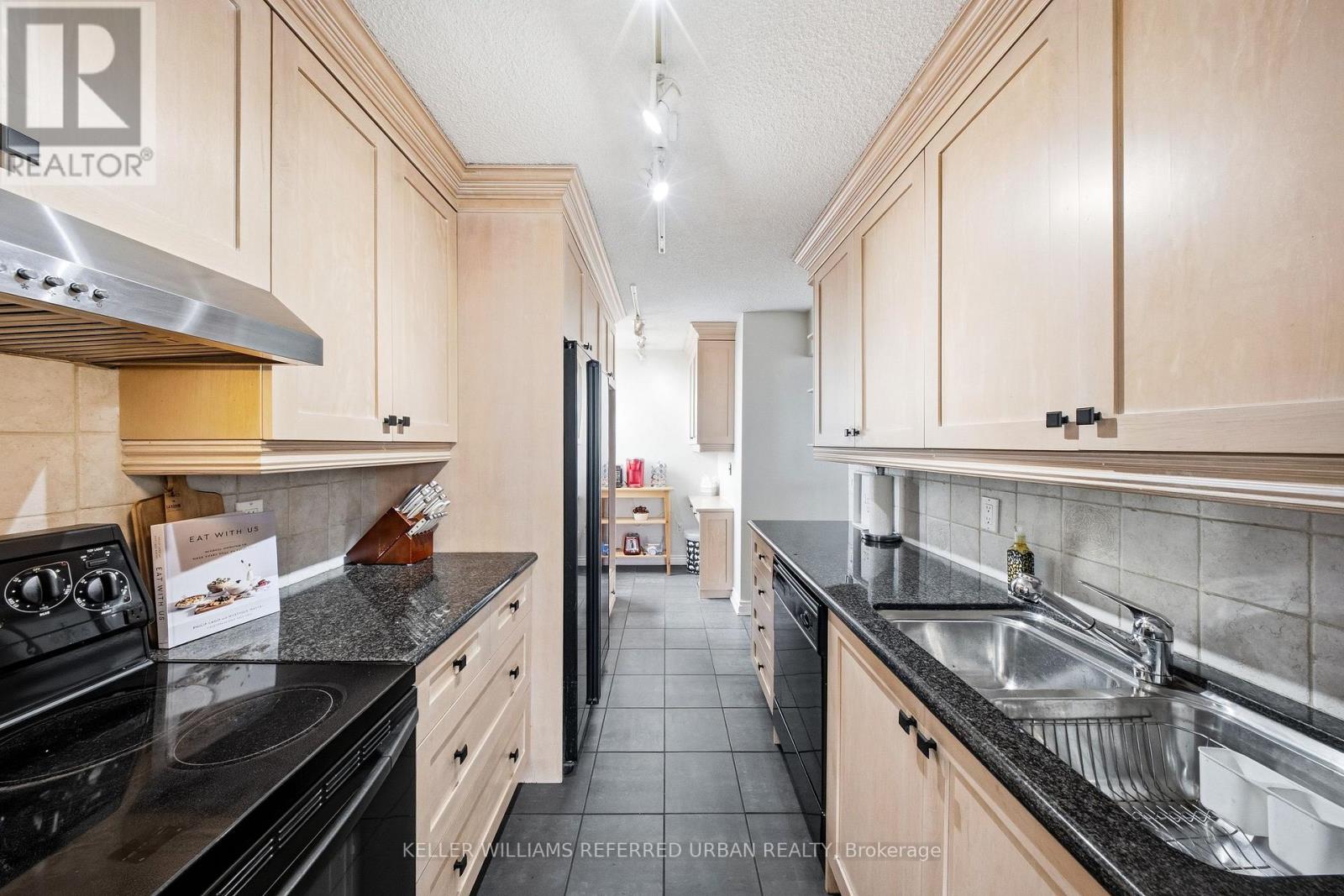 #1401 2130 WESTON ROAD - 15