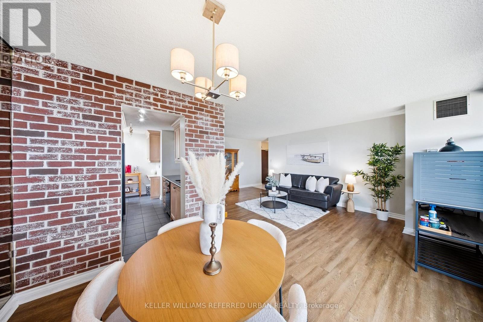 #1401 2130 WESTON ROAD - 19