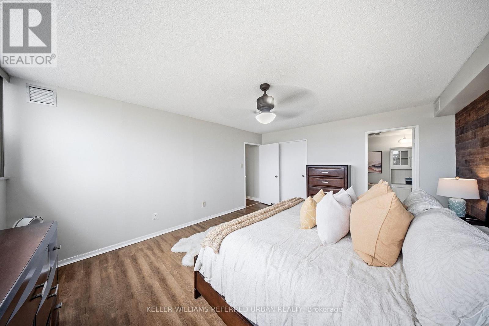 #1401 2130 WESTON ROAD - 30