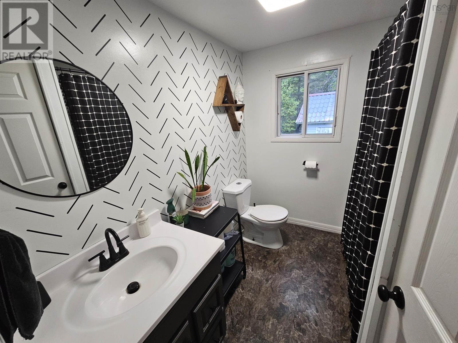 128 Robinson Road - 16