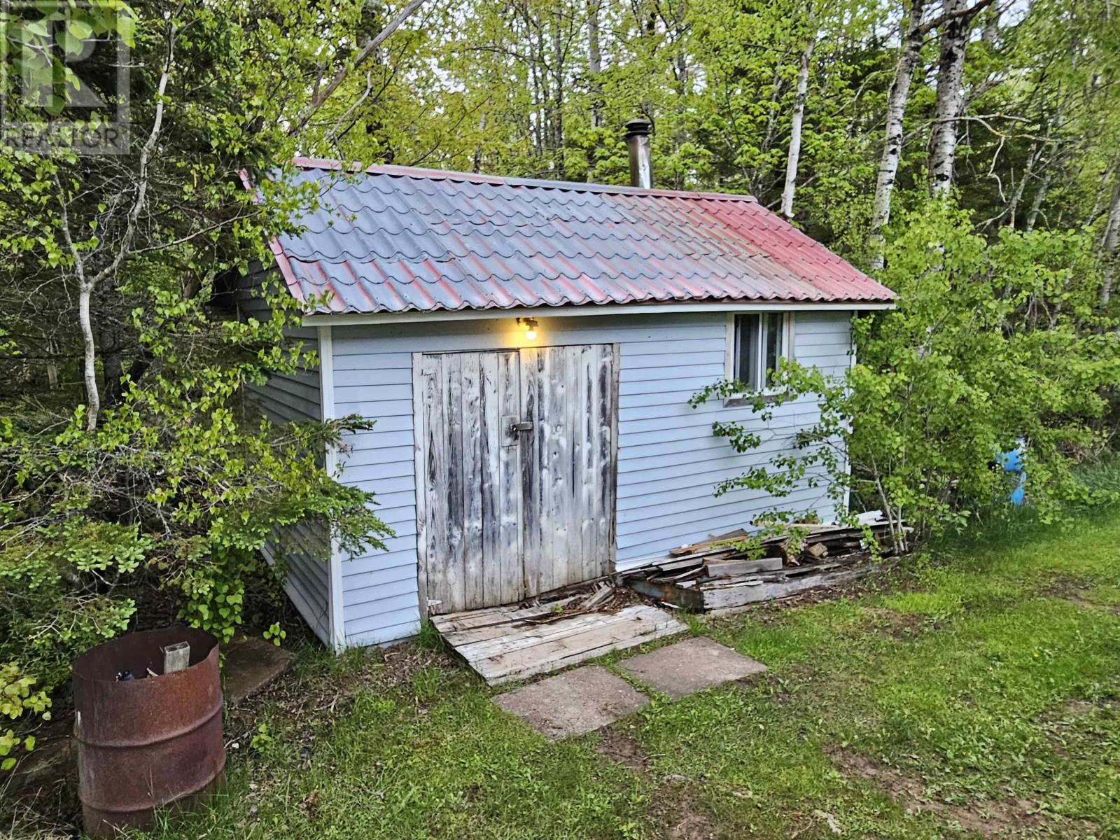 128 Robinson Road - 7