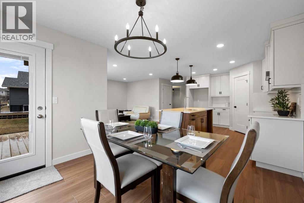 7503 38A Avenue - 9