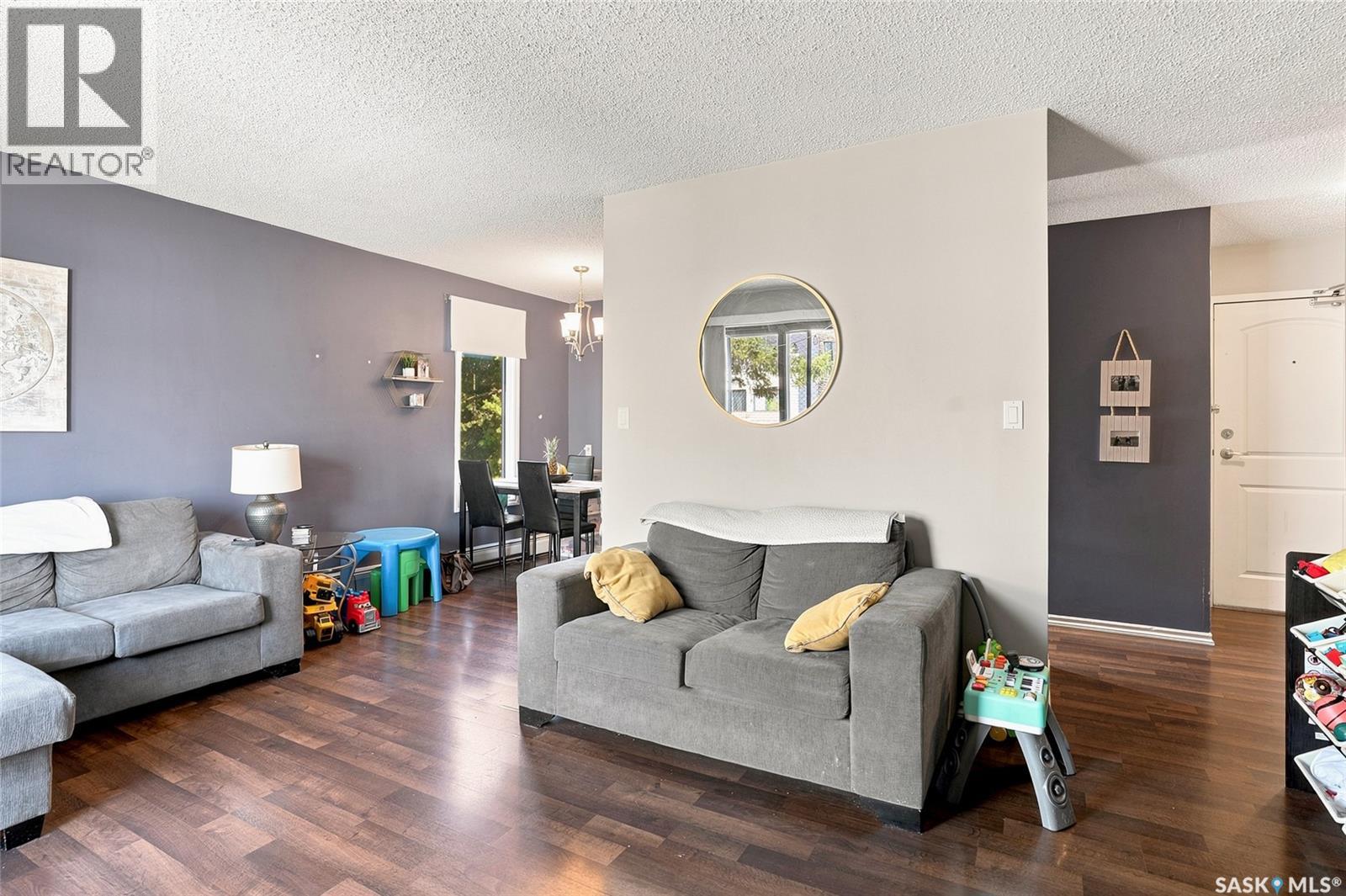 #202 254 Pinehouse PLACE - 12