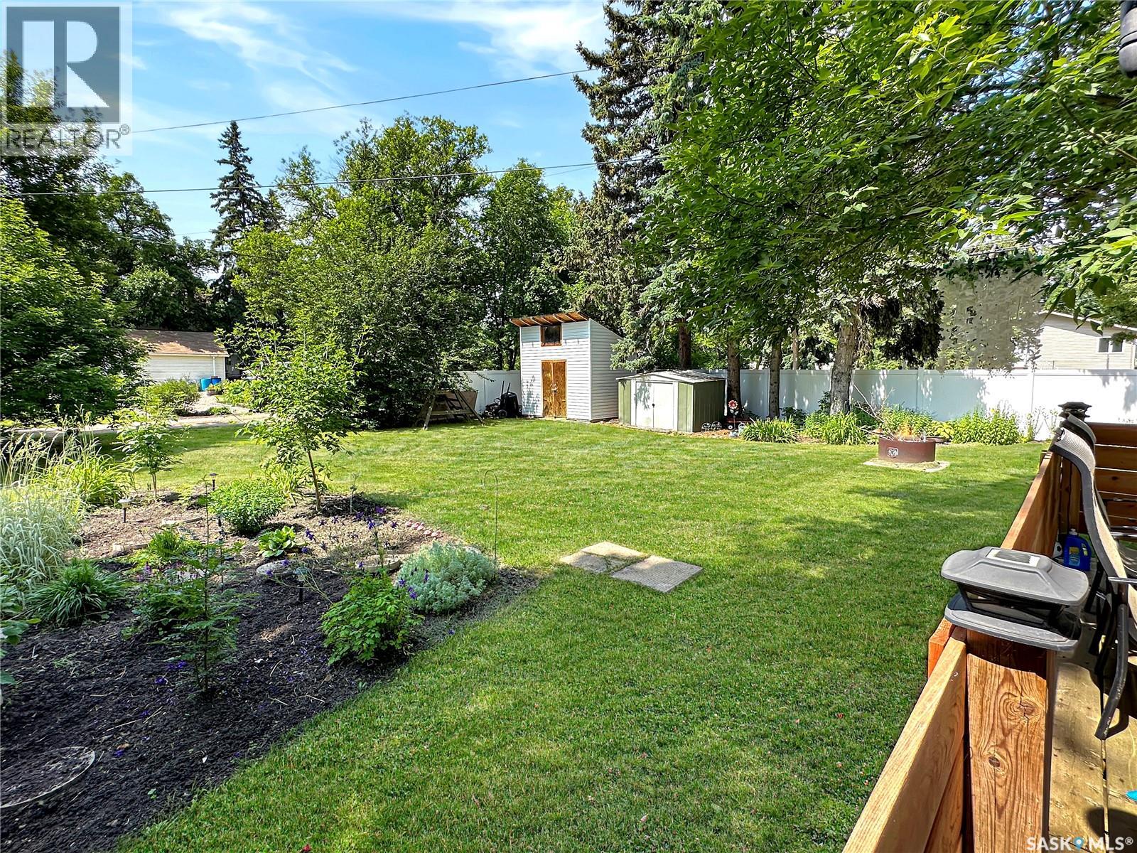 610 Boyle STREET - Image 11