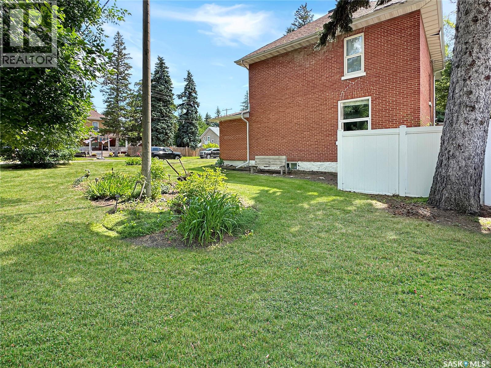 610 Boyle STREET - Image 14