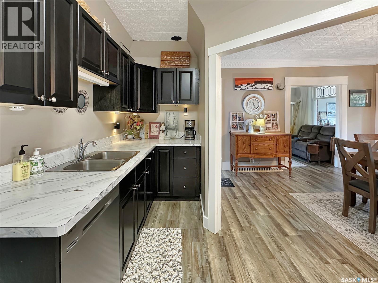610 Boyle STREET - Image 21