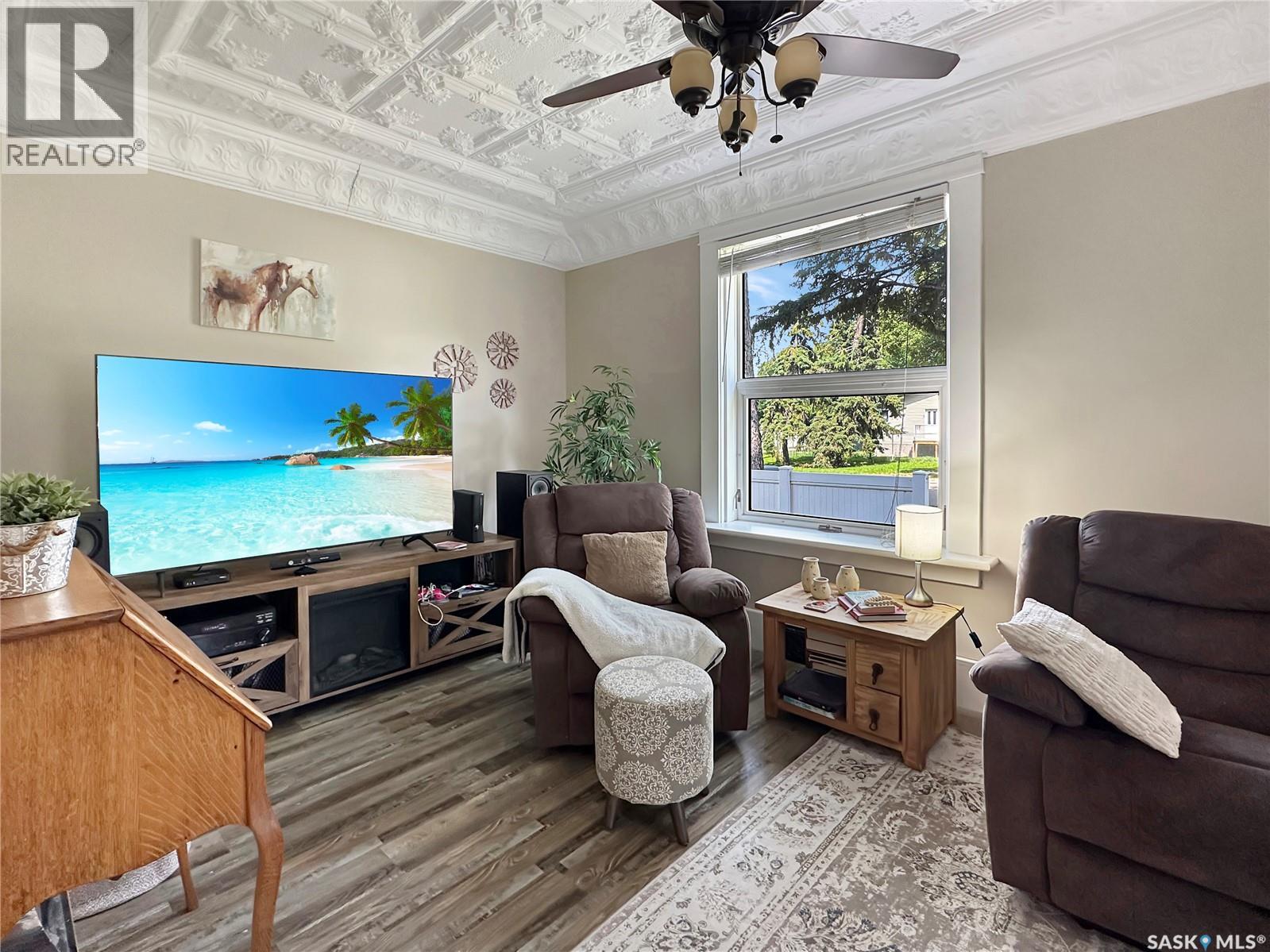610 Boyle STREET - Image 32