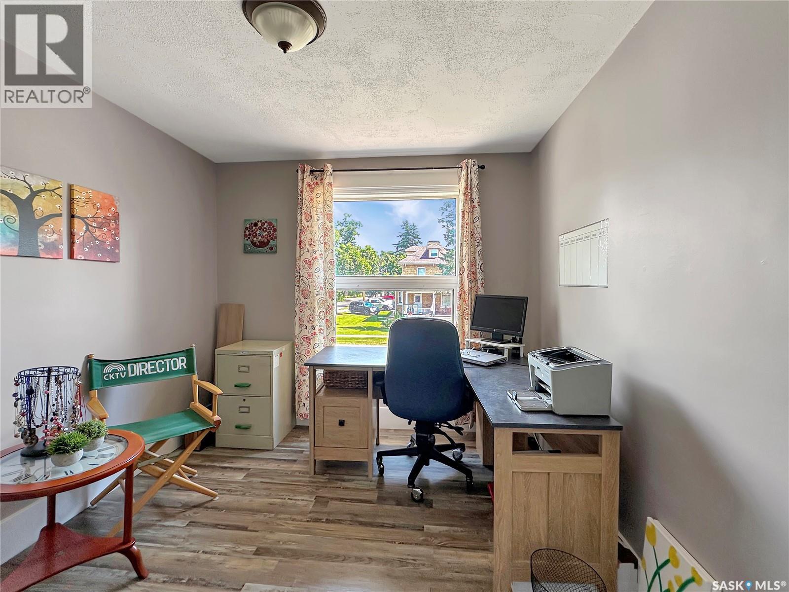 610 Boyle STREET - Image 43